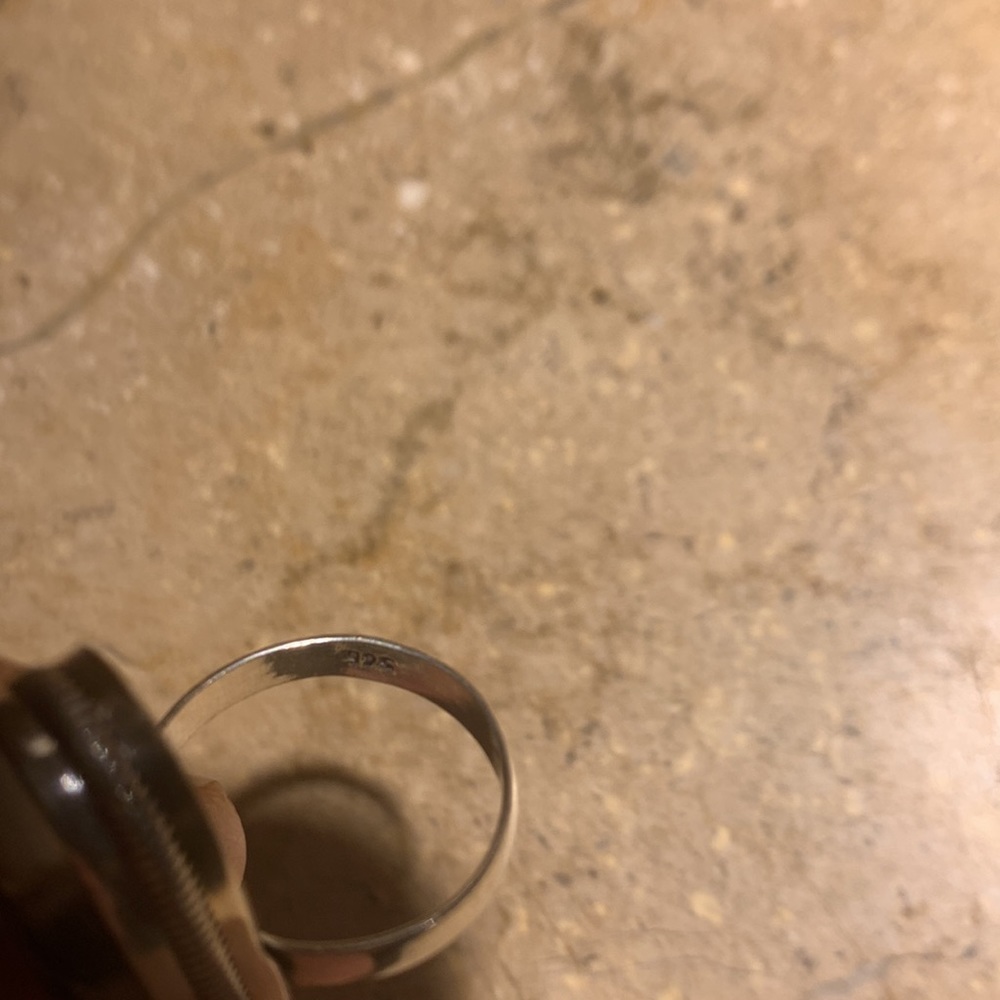 Ring - Picture 5 of 6